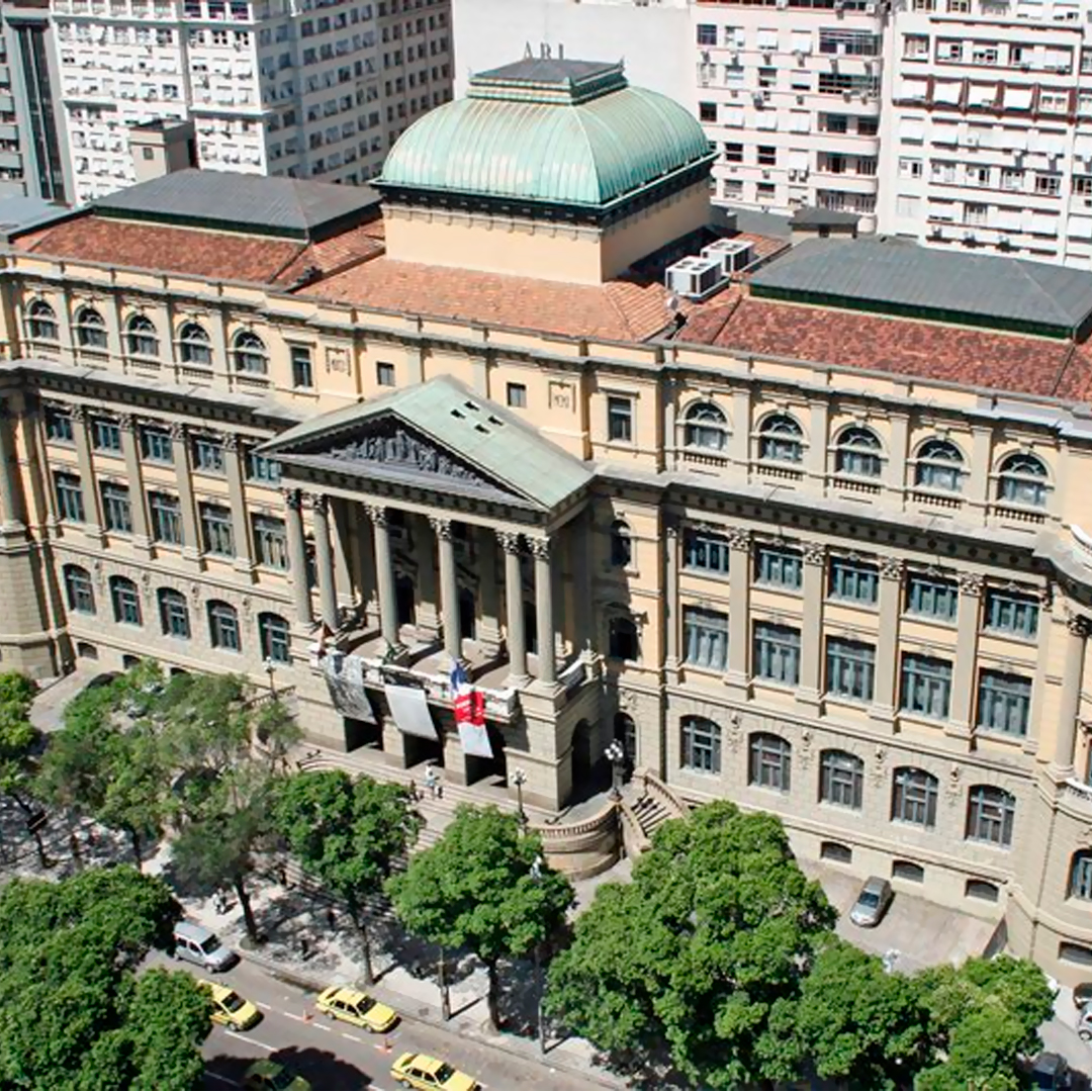 professor Luiz Eduardo IBCCF noticia